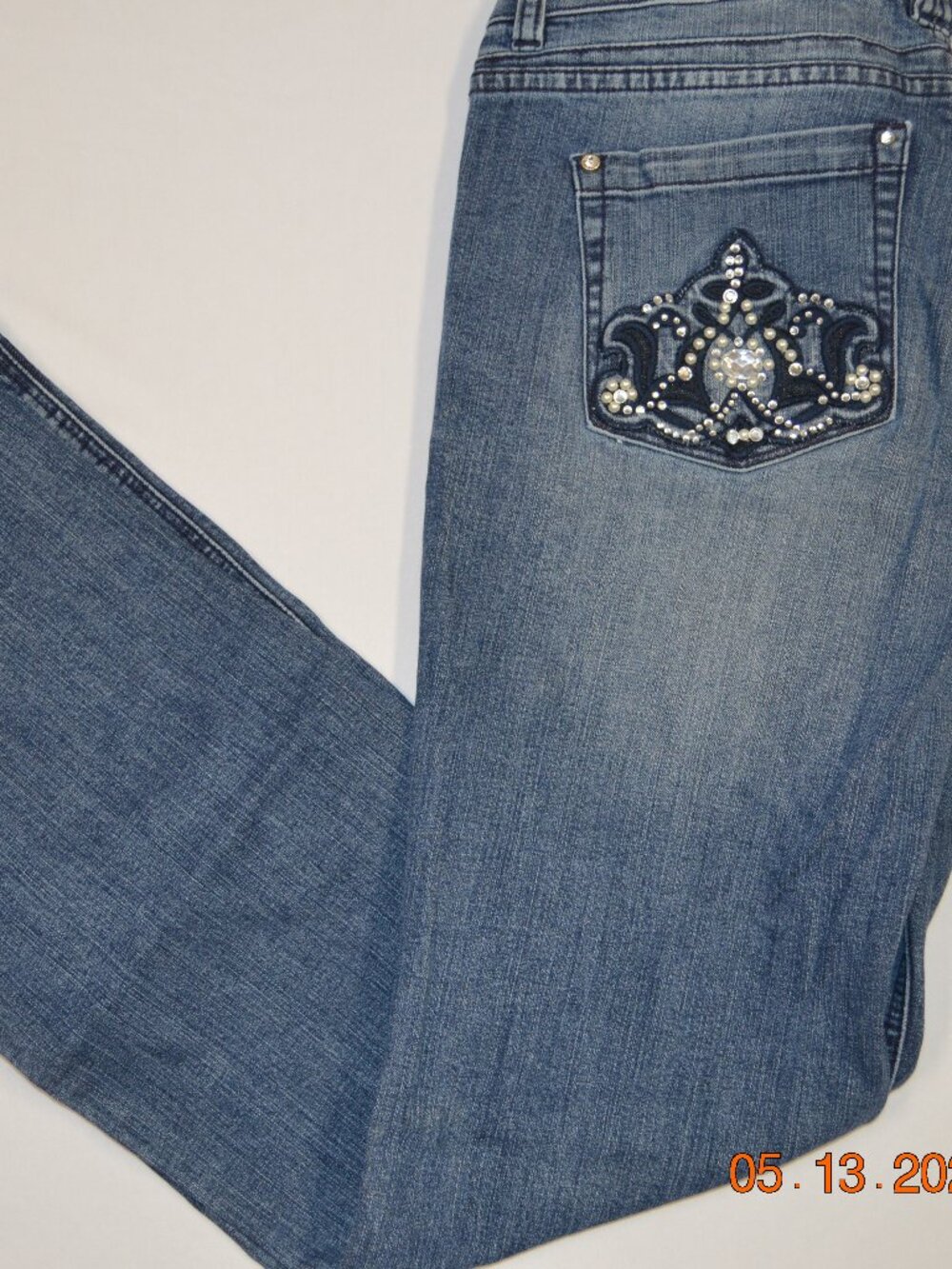 White House Black Market Women’s Size 10 Blue Bootcut Jeans Embellished Stretch